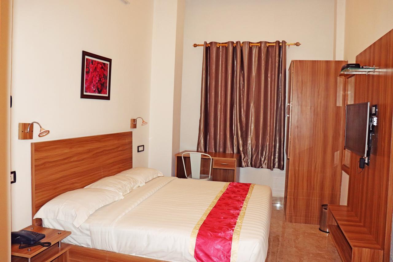 Gulnaar Guest House 钦奈 外观 照片