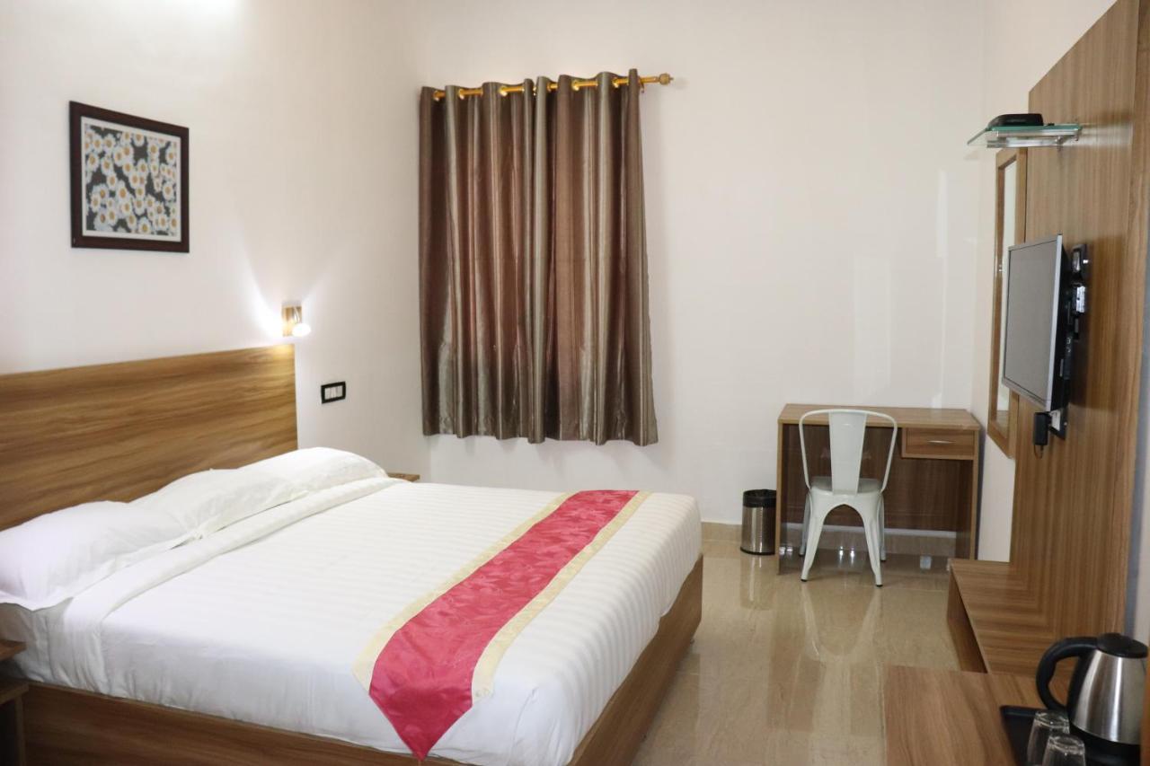 Gulnaar Guest House 钦奈 外观 照片
